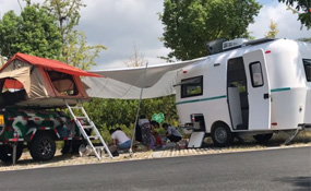 拖挂房车出游第一季_开来车辆_旅居车