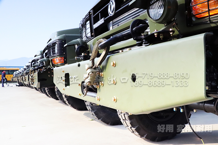 东风六驱,EQ2082,东风尖头,东风特种车,东风越野专用车,东风EQ240 ,东风6X6底盘,东风运兵车,东风军车,东风专用车.东风6x6军车,东风六驱军车